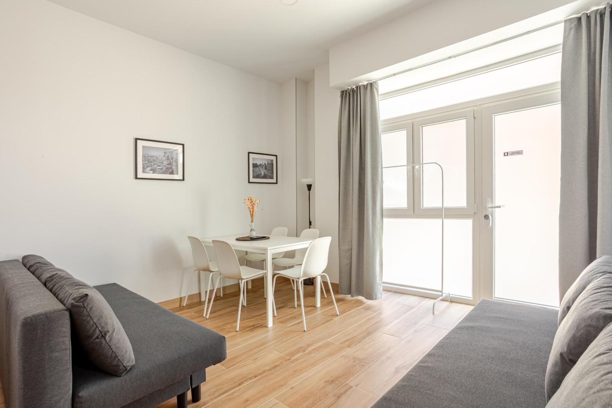 Nuevo Apartamentos Costa Del Alma バレンシア エクステリア 写真