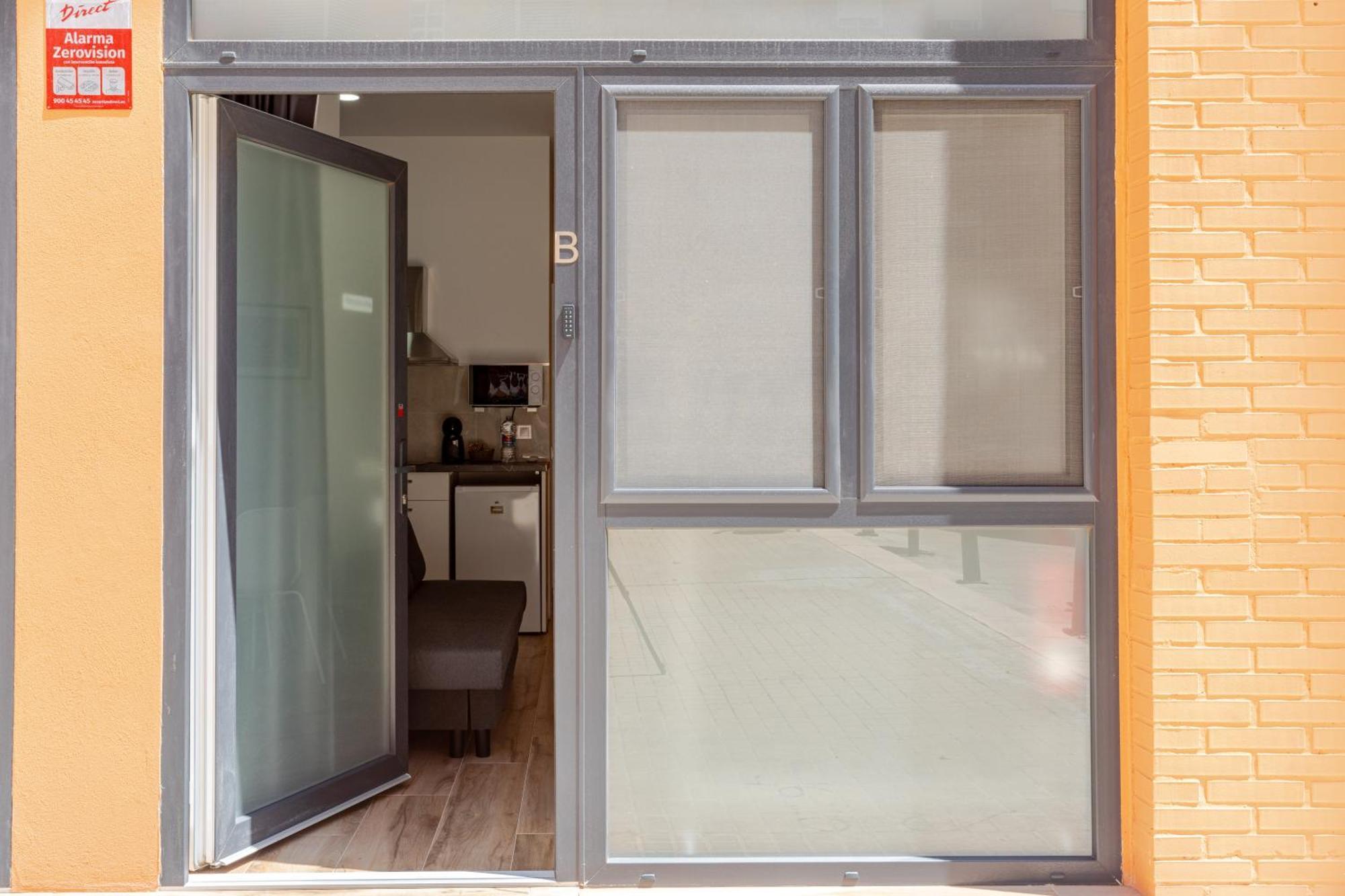 Nuevo Apartamentos Costa Del Alma バレンシア 部屋 写真